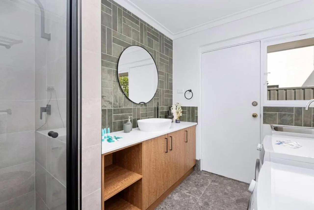 Coastal Elegance A Luxurious Dreamy Escape Villa Perth Avustralya