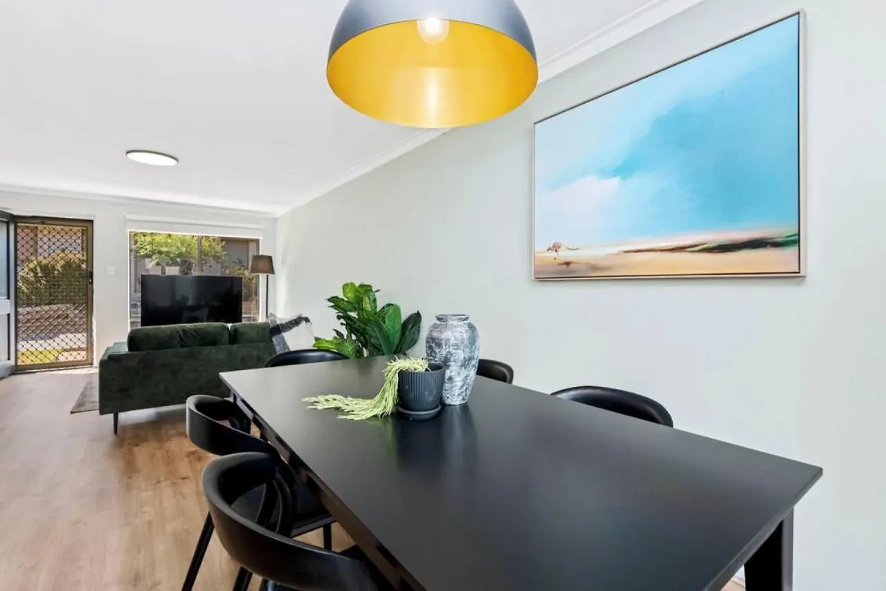 Coastal Elegance A Luxurious Dreamy Escape Villa Perth 0*,  Avustralya